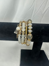 Load image into Gallery viewer, White Beaded Bracelet
